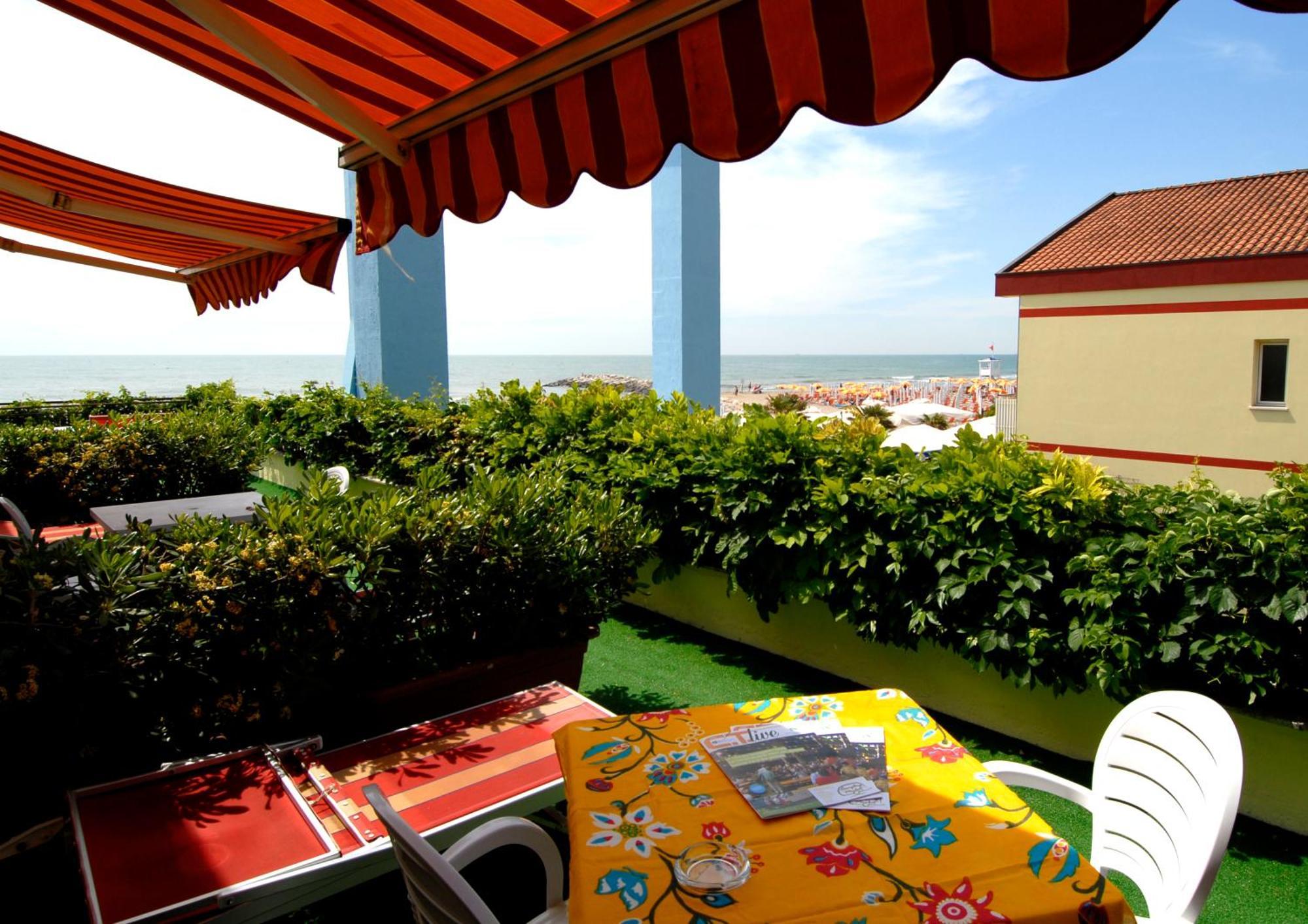 Hotel Righetto Fronte Mare Cavallino-Treporti Exterior foto